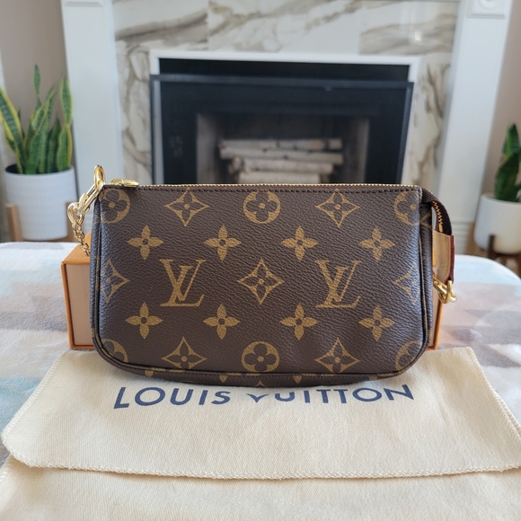 ❌️ SOLD ❌️ - Picture 2 of 13